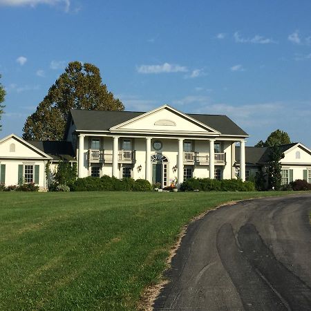 The B & B At Queenslake Midway Екстер'єр фото